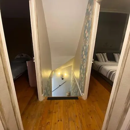 Maison Au Champ Du Souvenir 5 8 Personnes * Becordel-Becourt