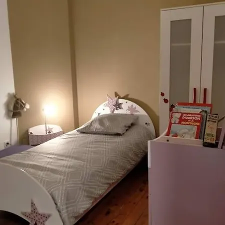 Maison Au Champ Du Souvenir 5 8 Personnes * Becordel-Becourt