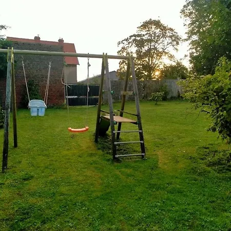 Maison Au Champ Du Souvenir 5 8 Personnes * Becordel-Becourt